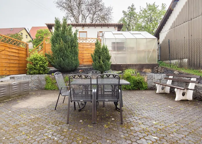 Semesterbostad Doris *